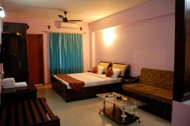 Blue Lily Beach Resort,Puri Ruang foto