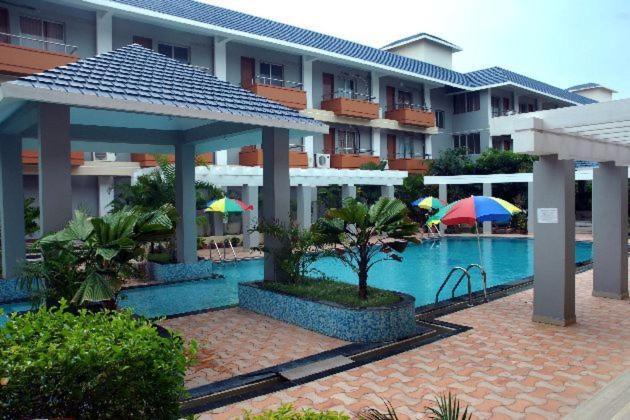 Blue Lily Beach Resort,Puri Bagian luar foto
