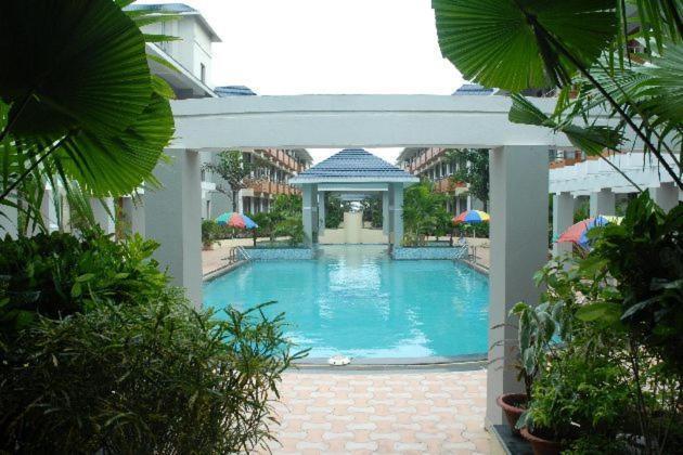 Blue Lily Beach Resort,Puri Bagian luar foto