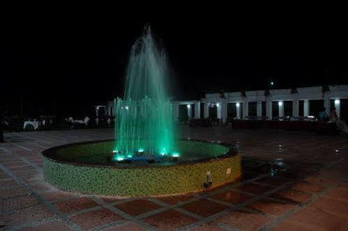 Blue Lily Beach Resort,Puri Bagian luar foto